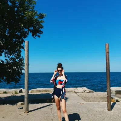 Аня, 25